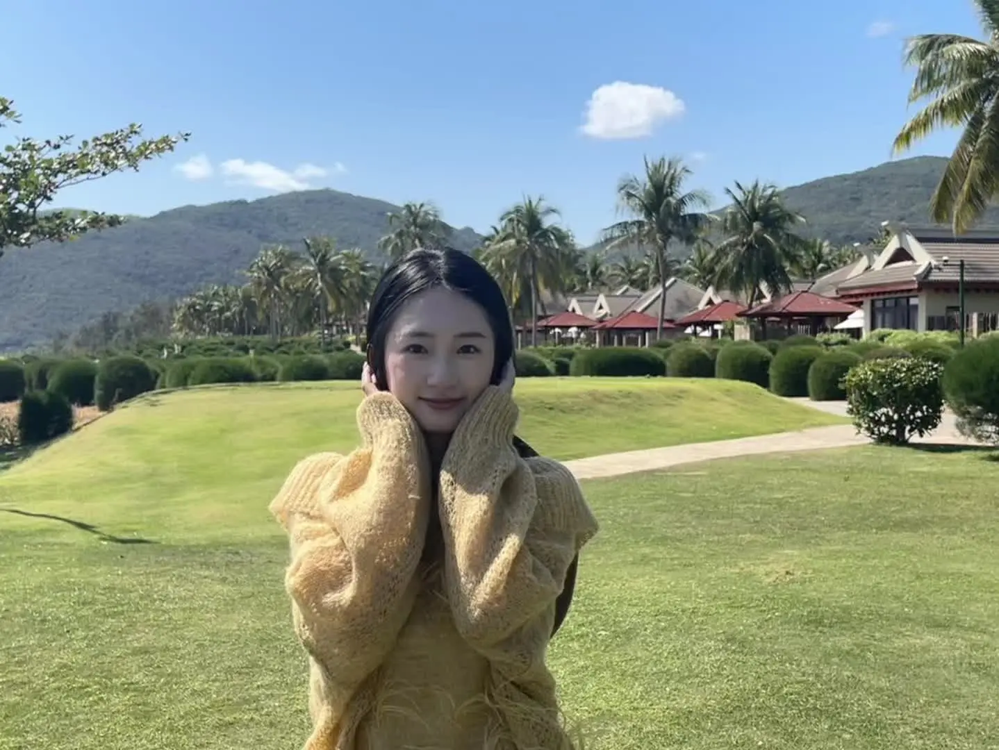 有呼吸感的衣服 衣服随着我的呼吸和空气流动形成自己的运动频率