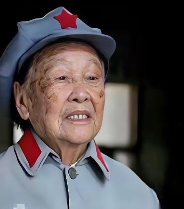 她真想一头撞死，被扔进西宁的大仓库里，每天都有不同的男人来糟蹋她，可是一摸肚子，