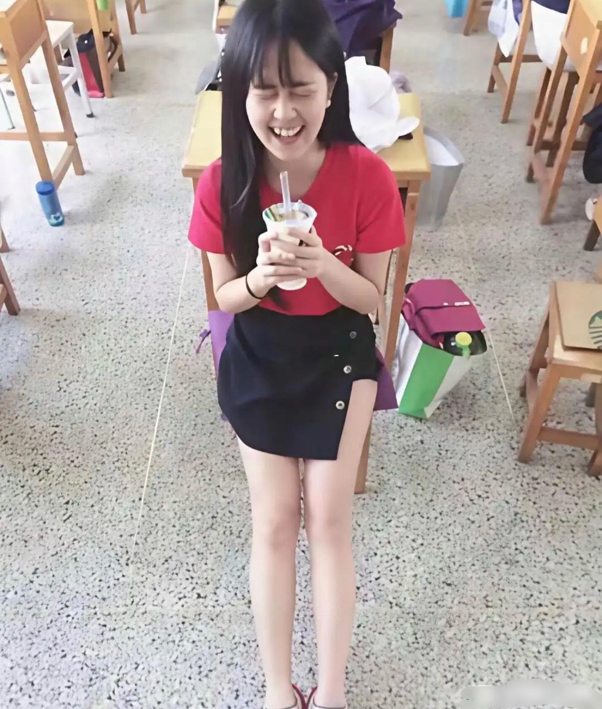 原来白鹿十年前长这样 在学校属于什么级别？ ​​​