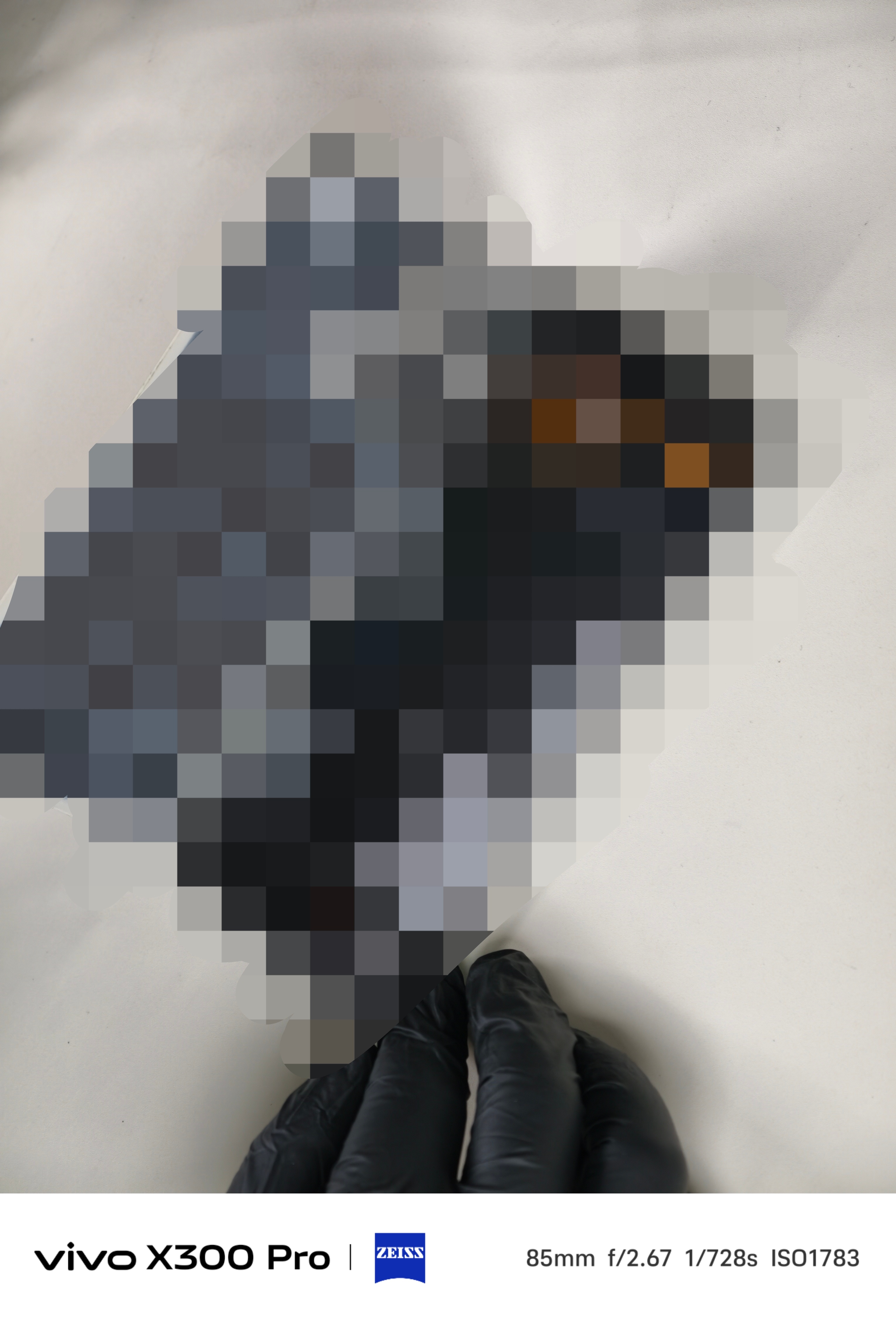 又拆了一台手机，猜猜是什么？