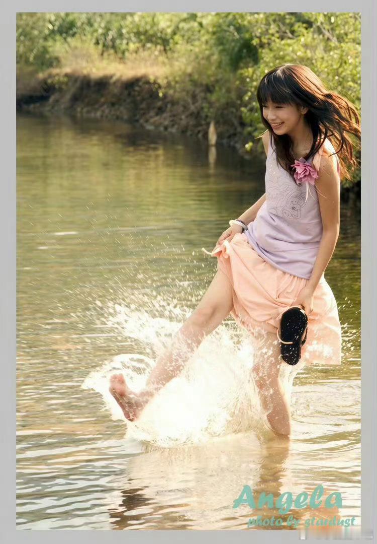 Angelababy15岁写真好青春！！活力满满！ ​​​