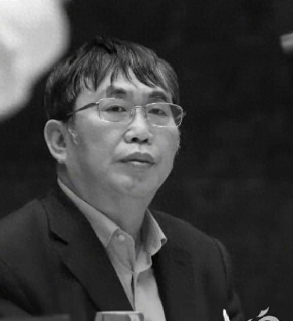 棋圣走了，中日韩都沉默了，他最后留下了什么。
今天看到新闻说聂卫平老师去世了，7