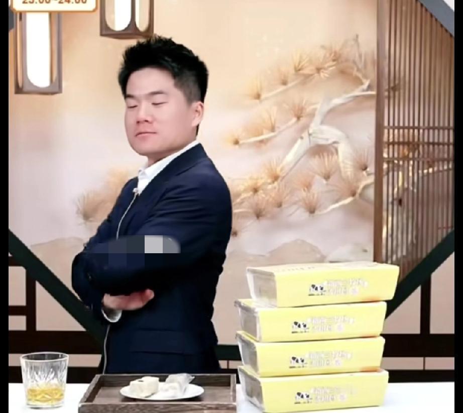 昨晚董宇辉因为一盘蛋炒饭做的一段即兴表演，大家都看了吗？3秒入戏！传熙在兰芝春序