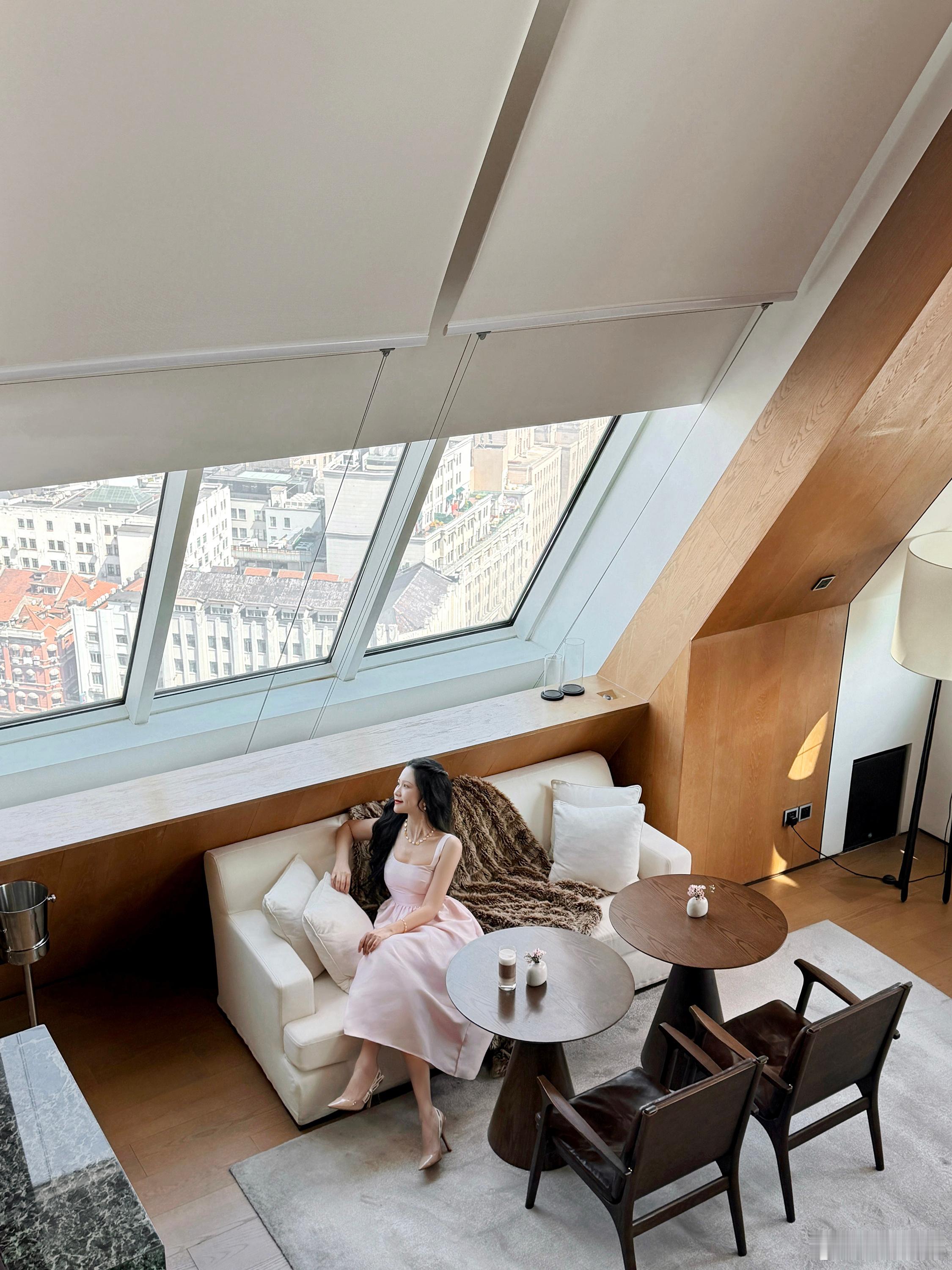 凌听雨  又来上海艾迪逊啦！虽然住过很多次了，但每次来还是会被各种美好的细节所打