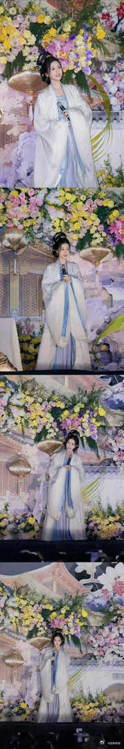 虞书欣杀青晒粉丝合照虞书欣云初令杀青图虞书欣杀青晒粉丝合照，哇塞，