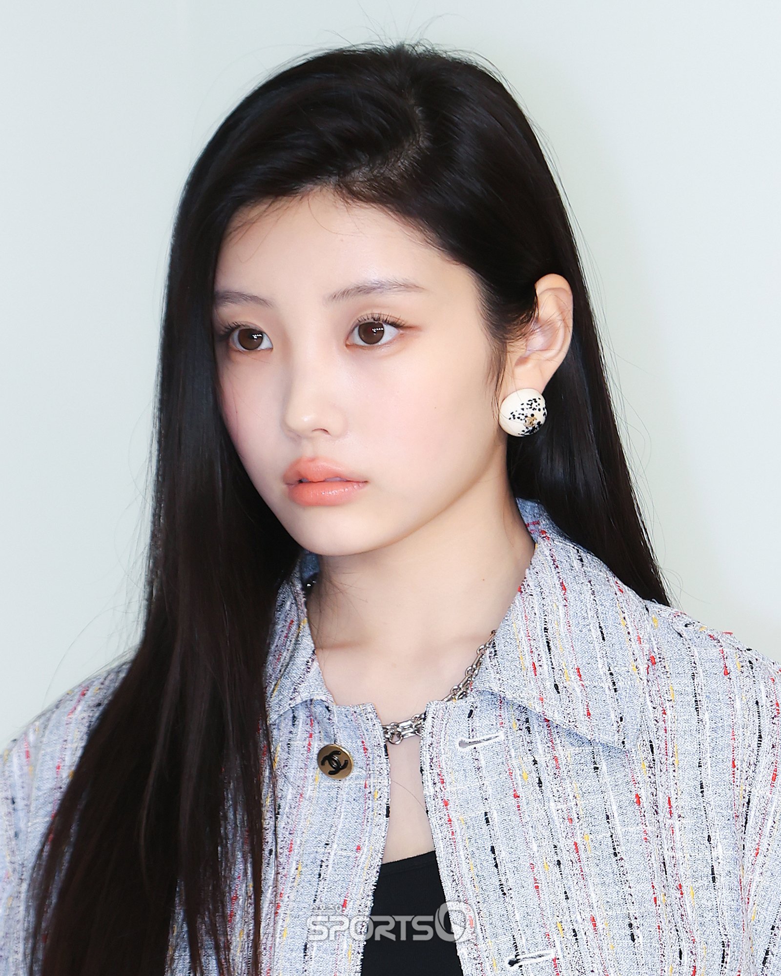 李沅禧 x CHANEL稚气褪去，摇身一变香女郎的WONHEE。以前经常看到是青