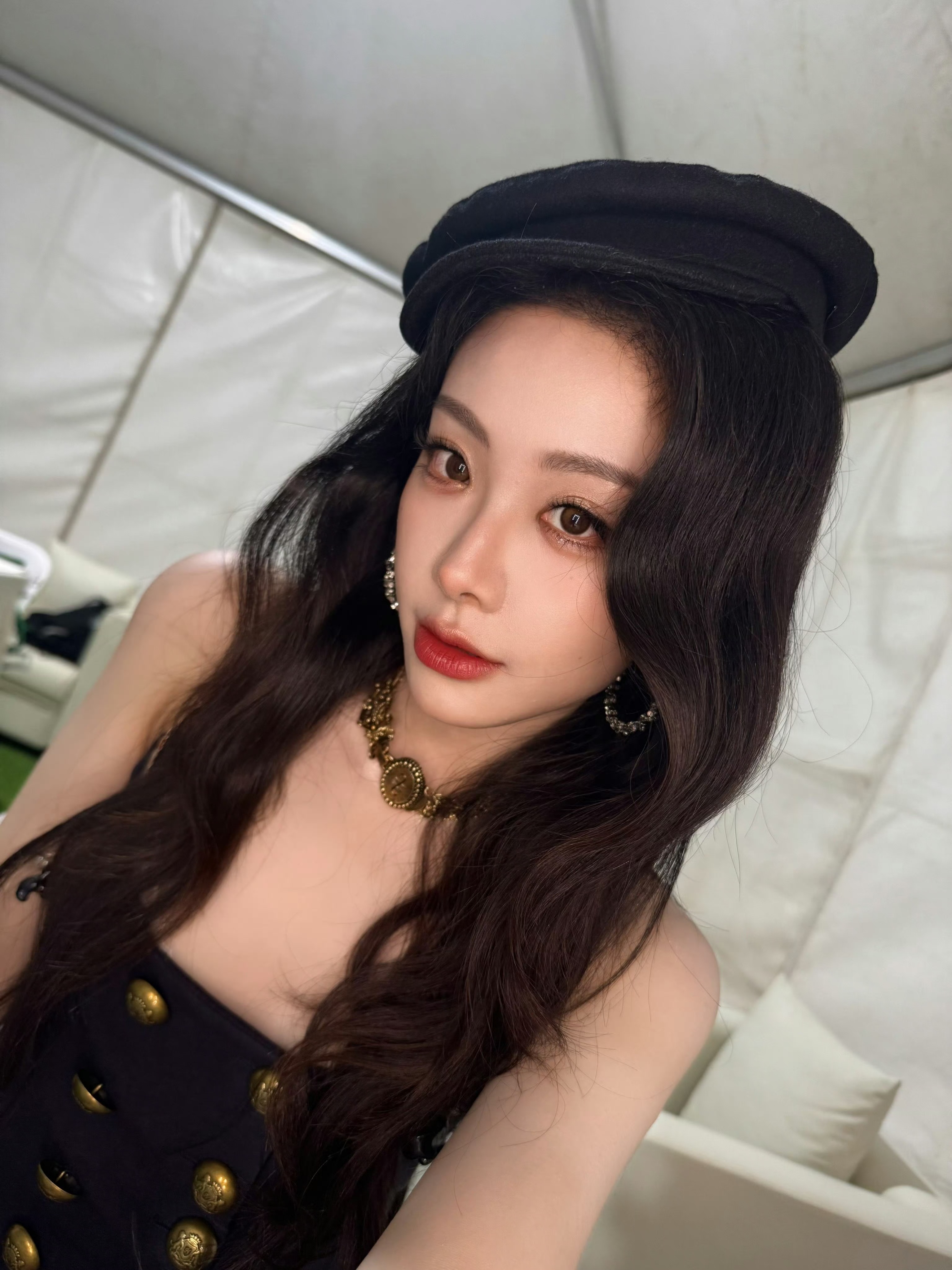 喻言今日营业图很爱舞台的小女孩一枚呀[鼓掌] ​​​