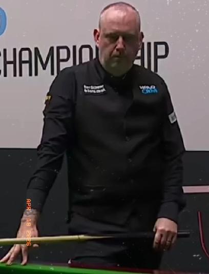 另一张球台，马克威廉姆斯与科瓦斯基上半场也战成2-2平。
中场休息归来，威廉姆斯