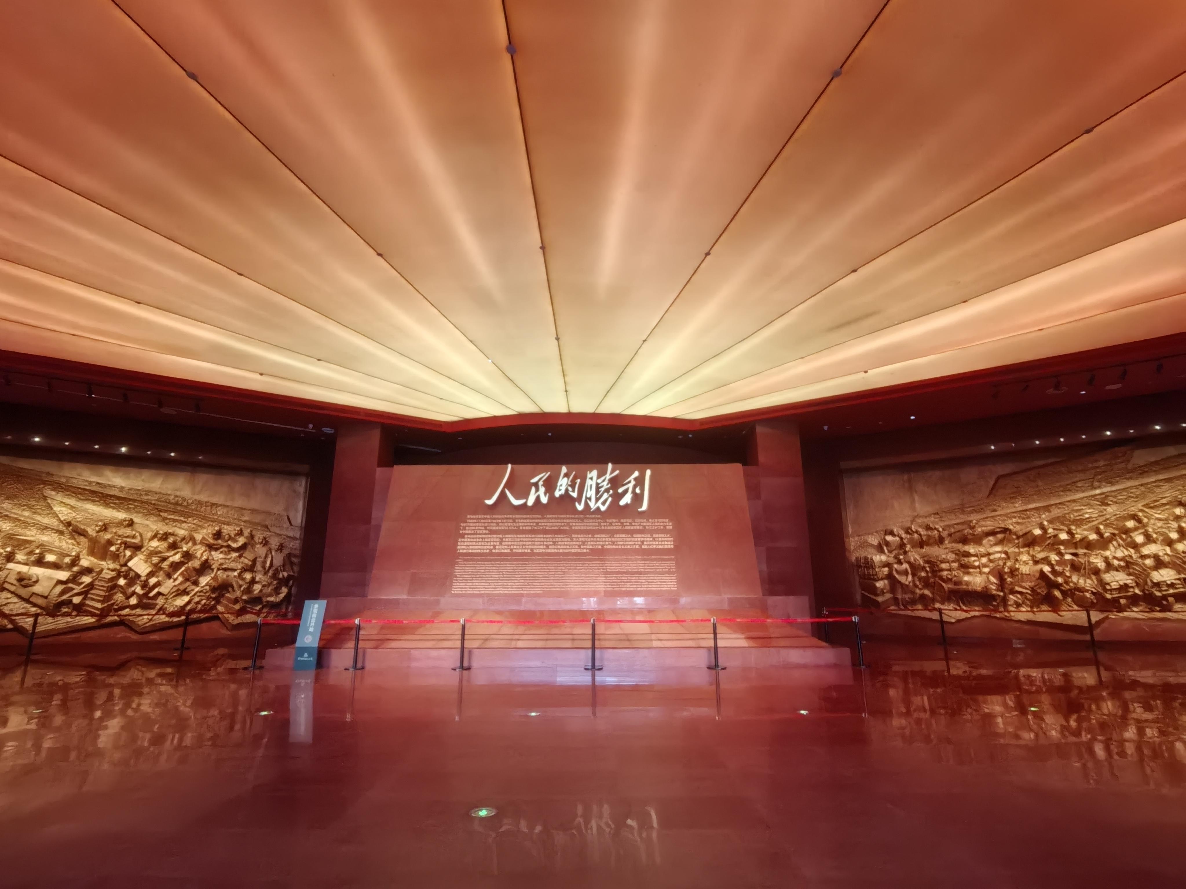 淮海战役纪念馆。淮海战役是人民用小车推出来的胜利，60万解放军战胜了8...