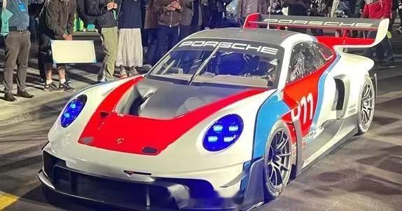 #汽车资讯# 【保时捷911 GT3 R rennsport售价公布：限量77辆