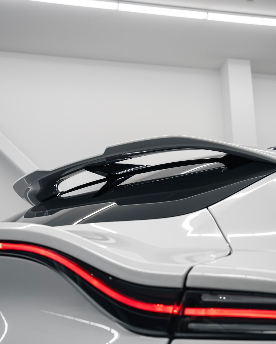 AstonMartin DBX707 ｜阿斯顿马丁 