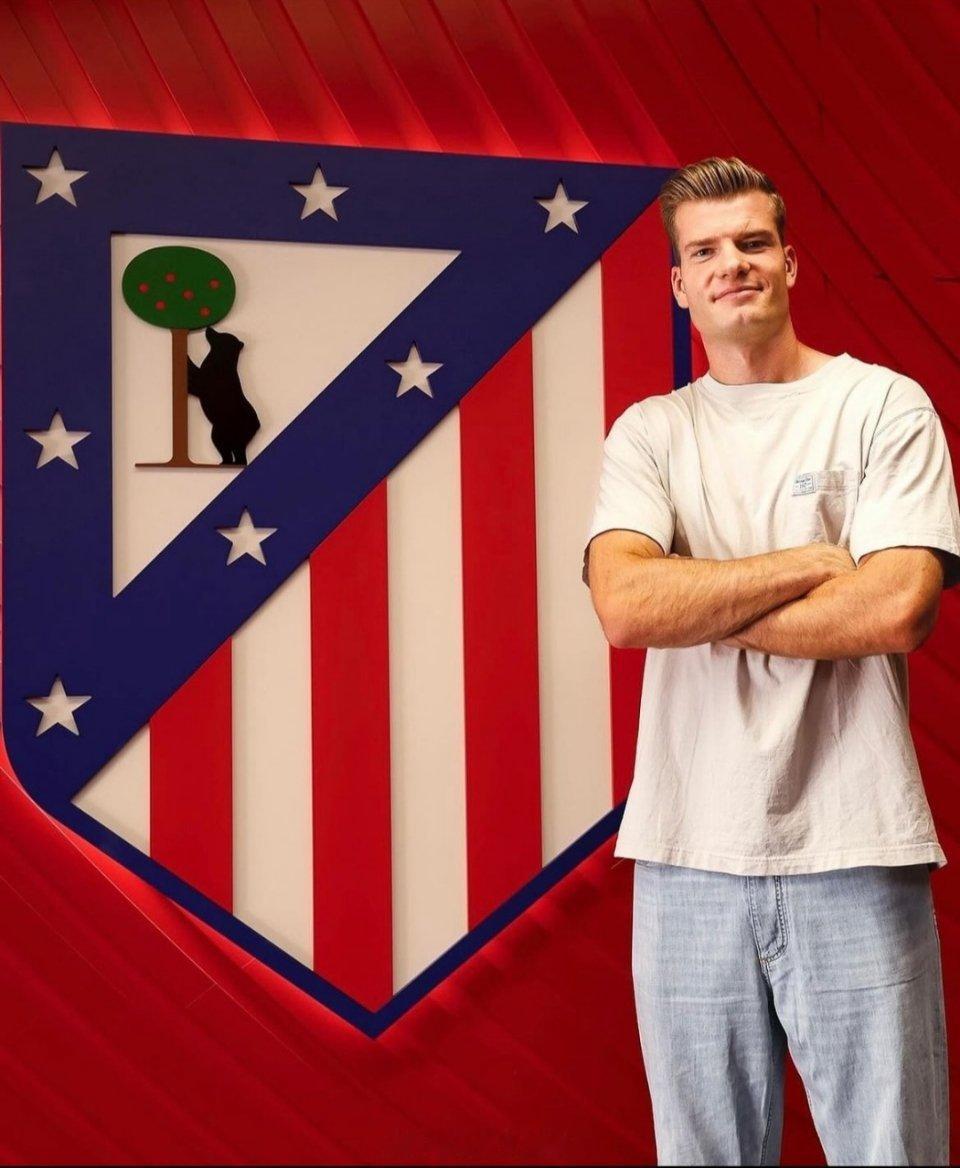 【马竞新援上赛季火力】索罗斯: 26球6助攻；阿尔瓦雷斯: 19球13助攻；加拉