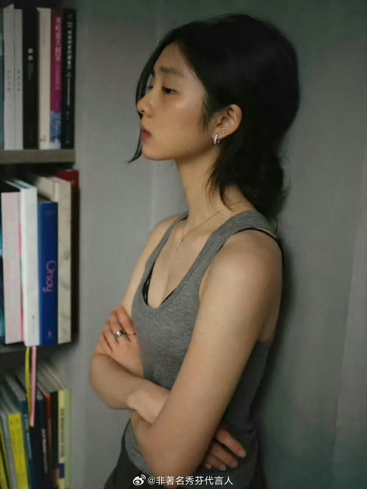 邓为黄多多相差十一岁如果百妖谱女主是黄多多的话真的要期待一下了 