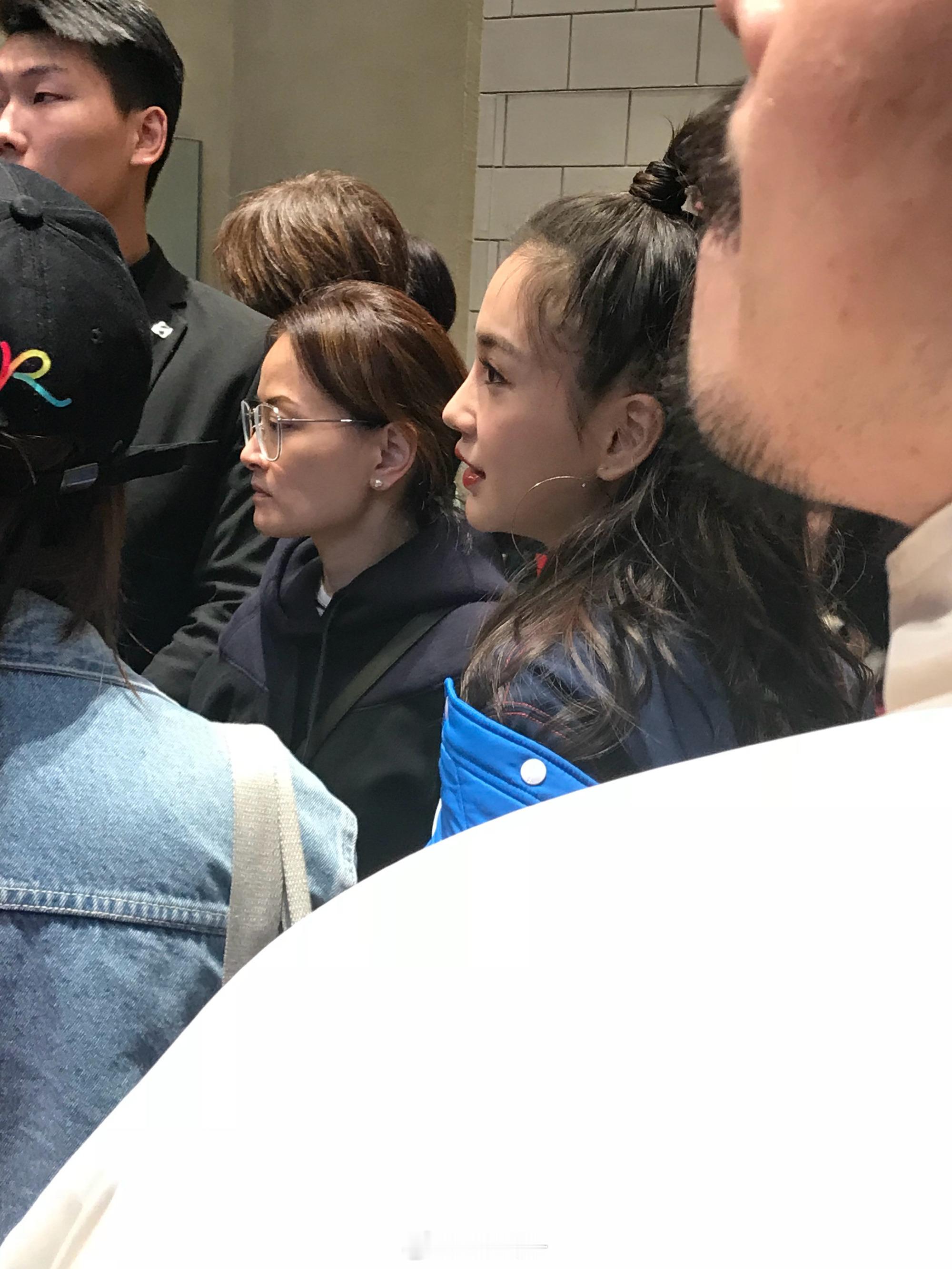 angelababy |杨颖 爱你的理由只有一个 你就是理由​​​