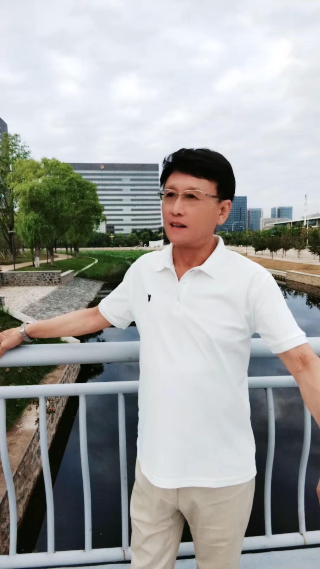 业余穿搭爱好者
