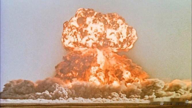 美：你研究出控制辐射云的法子了，这有啥用途？
中：就是用来控制辐射云呀！
美：…