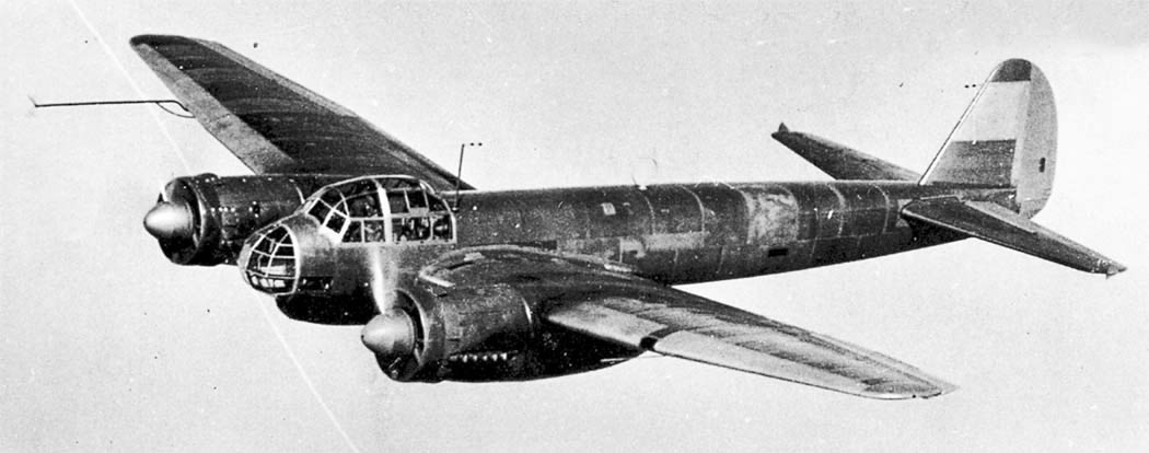 飞扬军事 1936年12月21日，德国容克JU-88轰炸机完成首飞1964年12