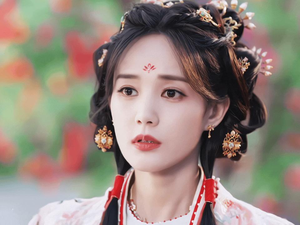 被李一桐的wink美晕~哈哈哈哈哈“城主他不行，什么都不行”我要笑疯了，这两集的