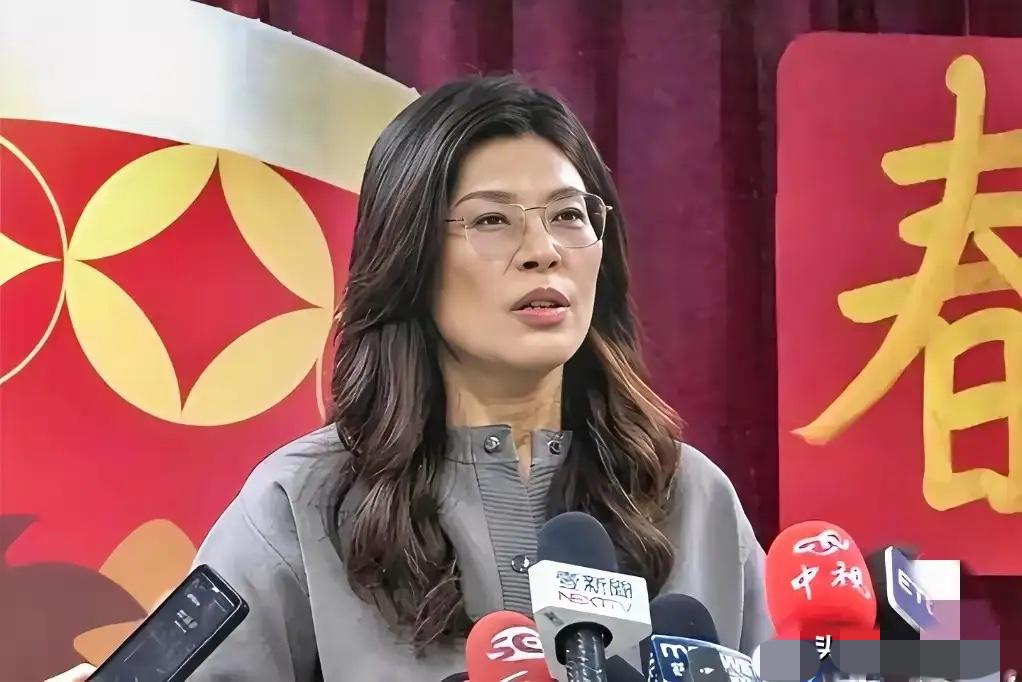 郑丽文敲定访陆时间！两岸和平终于迎来实打实的一步

郑丽文终于下定决心，在昨天的