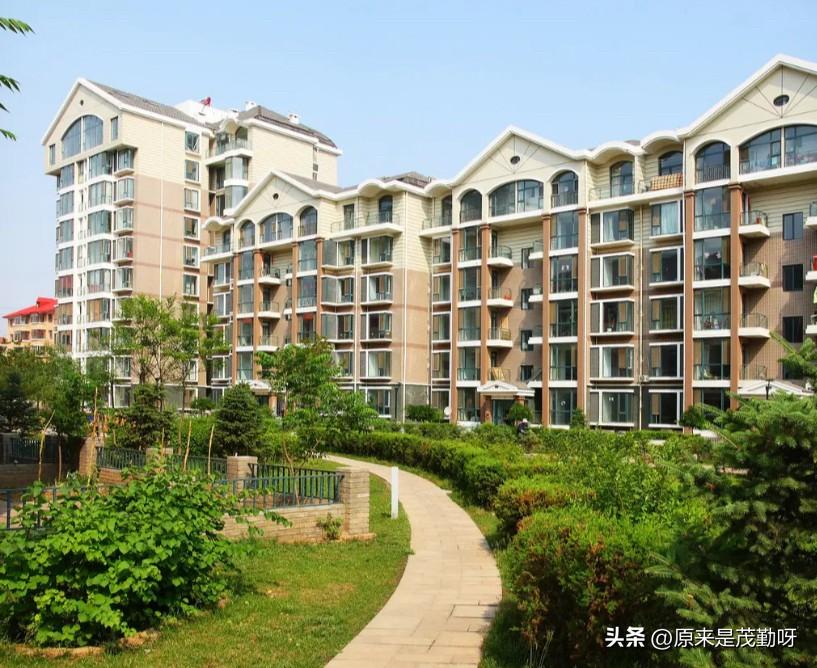 全国都取消物业，你会同意吗？
武汉现在已经实施开始取消物业管理费了，
武汉的一个