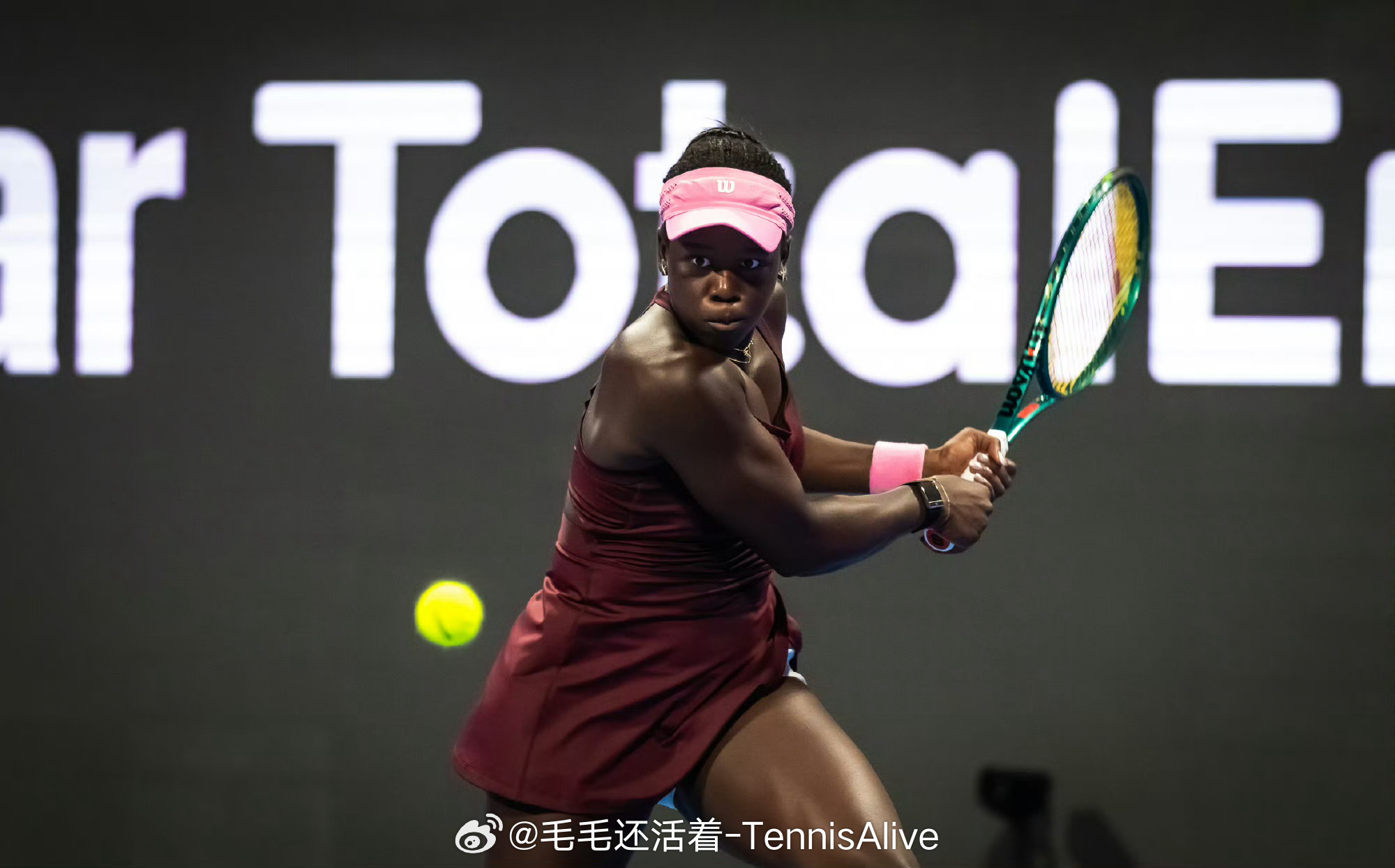 ✅第二次打进1000赛四强✅第四次击败世界前十✅首进世界前十 