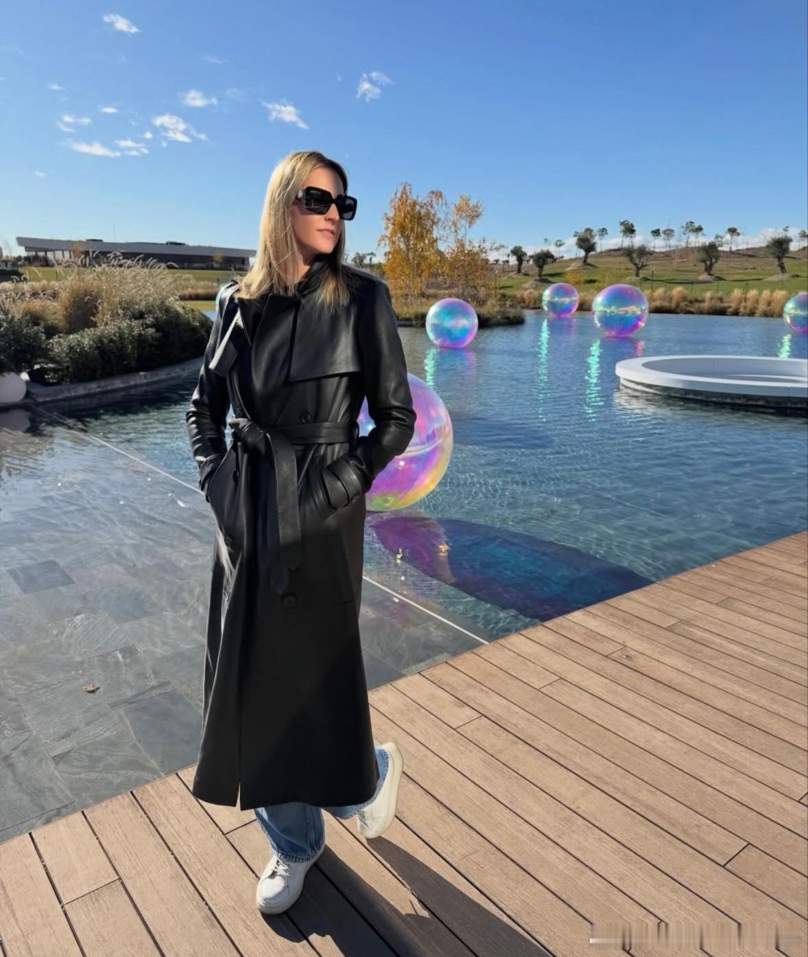 卡·普利斯科娃！又是在西班牙马德里的日子，去看了马德里竞技的比赛！Karolin