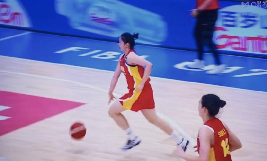 83:60轻取拉脱维亚，中国U17女篮挺进8强。

明显看得出来，昨天与西班牙一