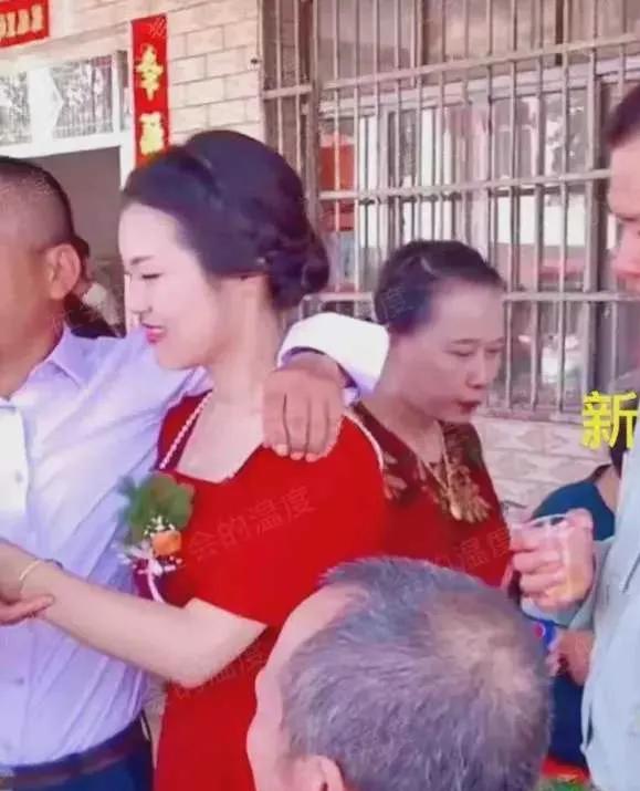 家庭不和谐的源头——婚俗陋习

在这个地大物博的国度，各个地区各具特色的婚俗文化