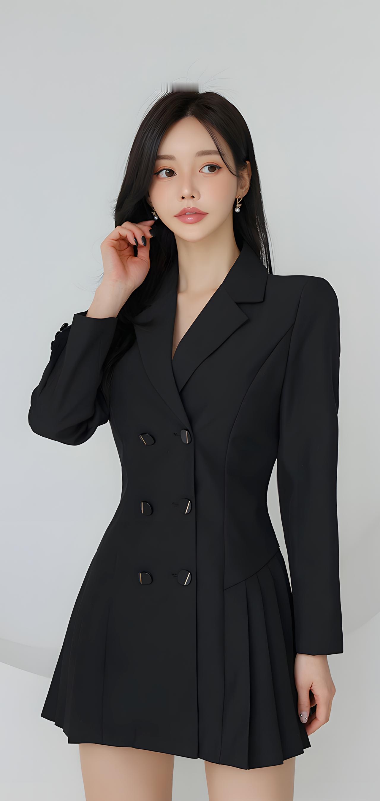 优雅黑西装，职场女性魅力满满！