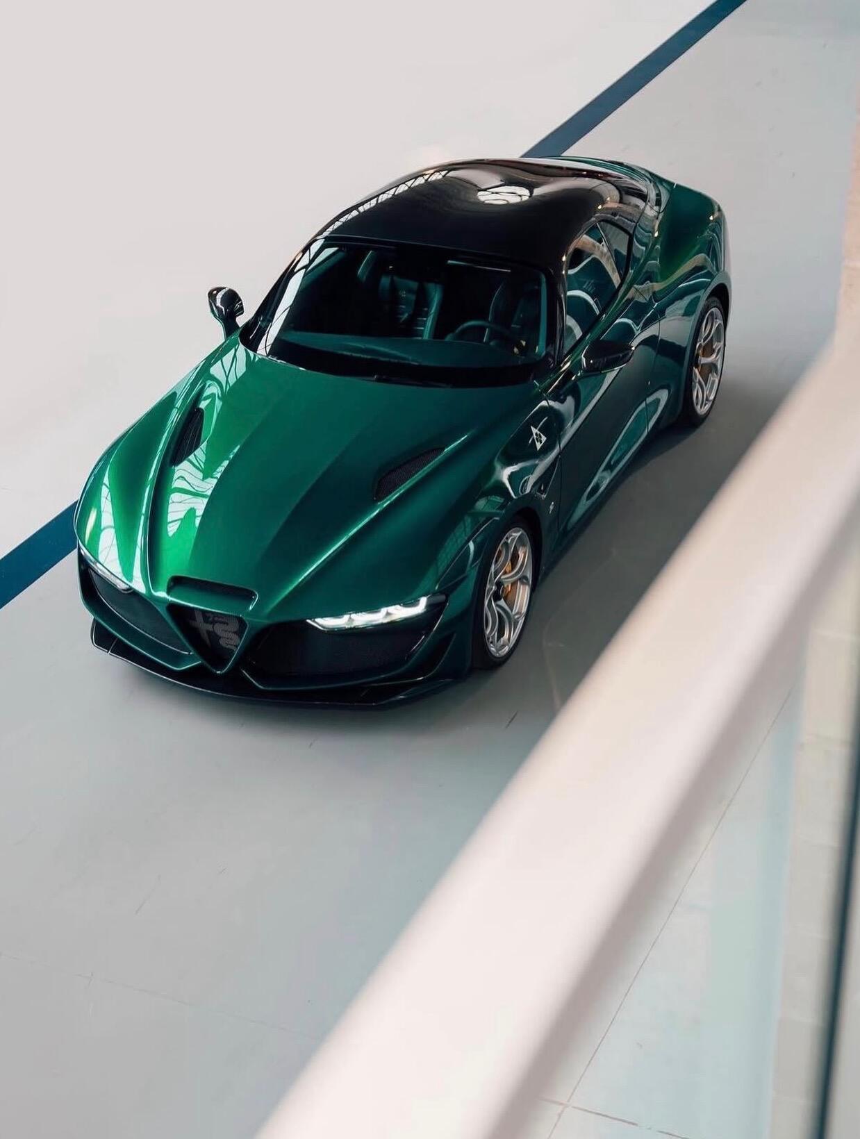 【双尾交响曲—阿尔法罗密欧Zagato】在意大利汽车设计史上，阿尔法·罗密欧与Z