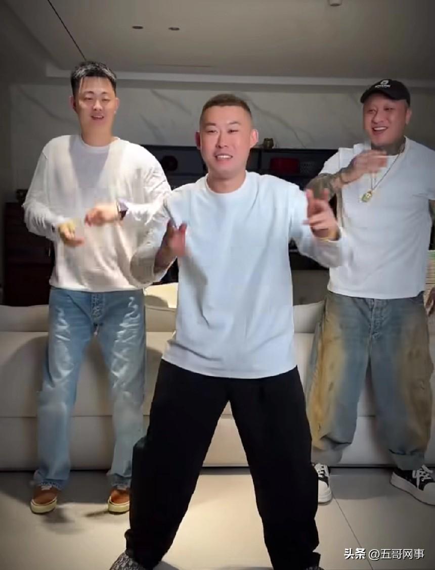 方丈和阿厦发生口角差点没打起来，也是和解了，化干戈为玉帛！并宣布20号方丈、阿厦