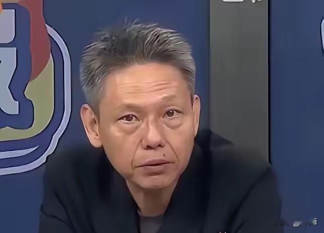 大陆给退伍军人发预备役人员证：这张证件，藏着国家的底线与底气

台湾时事评论员谢