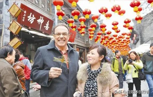 中式生活火遍全球，这股潮流藏着怎样的文化密码？
 
当烧卖出现在欧美年轻人的餐桌