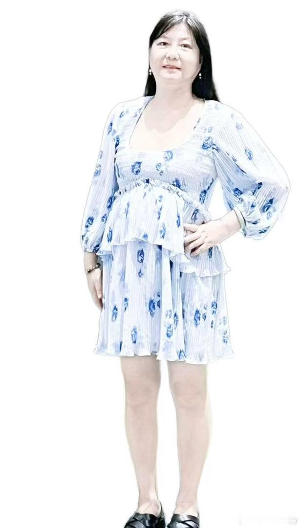 敏儿Jessyy全身照夏日时尚！广州。优雅苹果原相机时尚穿搭