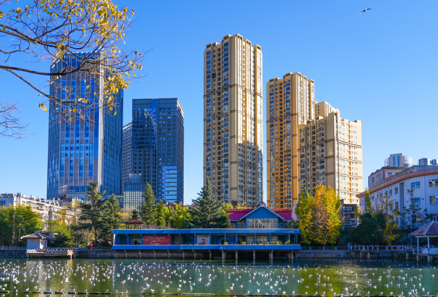 央行：做好房地产金融宏观审慎管理