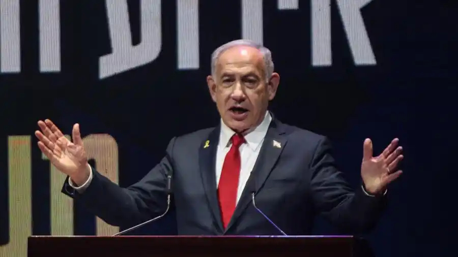 据以色列媒体报道，以军方与美军正就针对伊朗的军事行动紧密协调。有美国高官透露，一