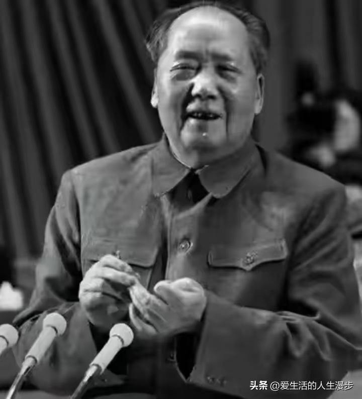 毛主席早已预言：谁发动三战，谁就灭亡！今天依然振聋发聩
 
当今世界并不太平，总