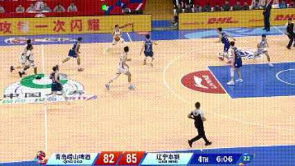 段睿奇比王岚钦香多了，不仅有活力，投篮稳定性也高，关键时刻真能把三分球扔进去。防