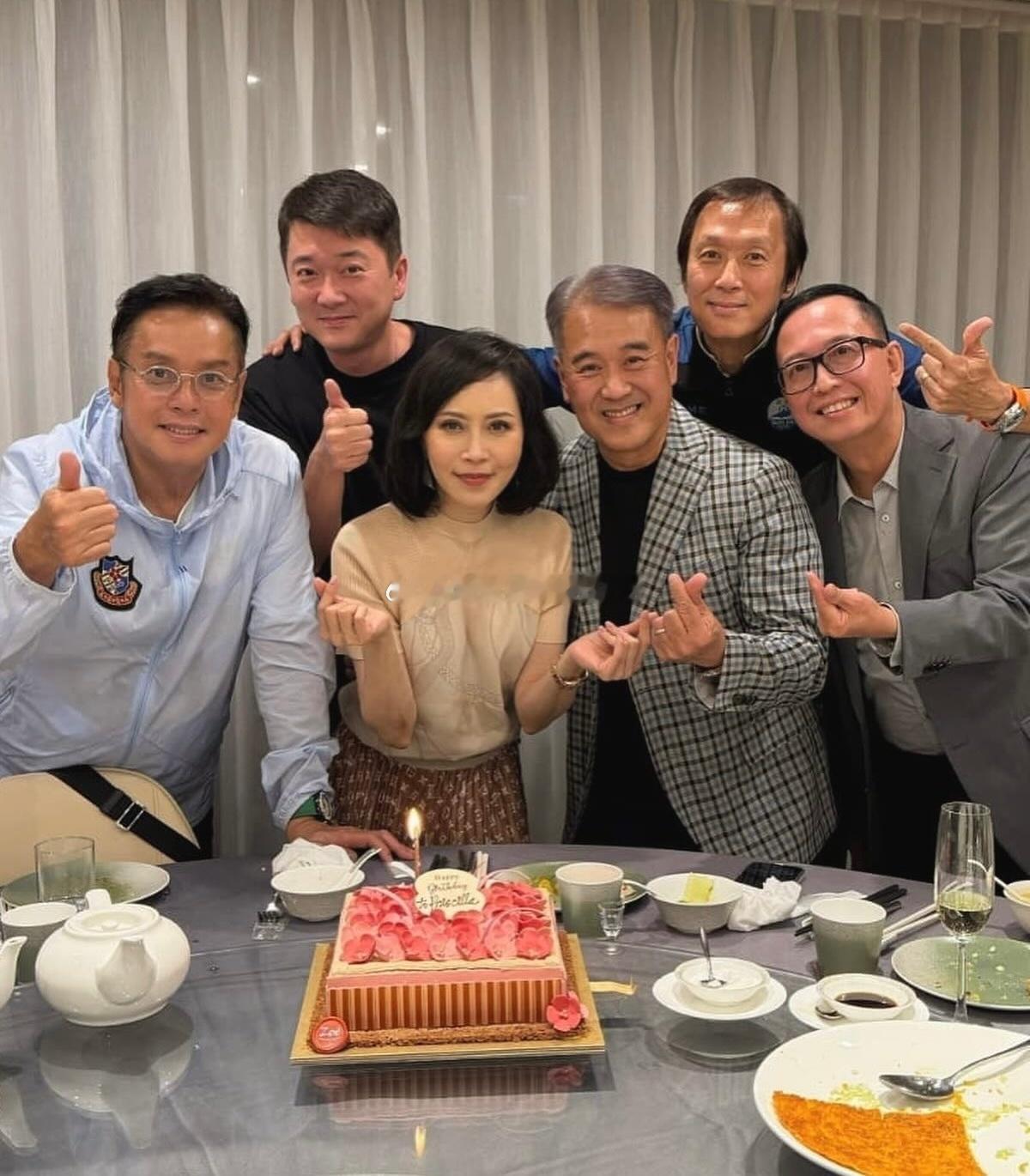 顾纪筠63岁生日 ​​​