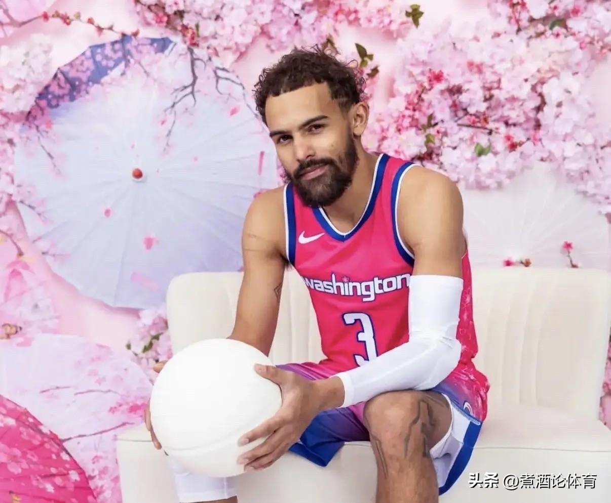 根据Shams Charania报道，特雷-杨预计4年2.12亿续约奇才，这份合
