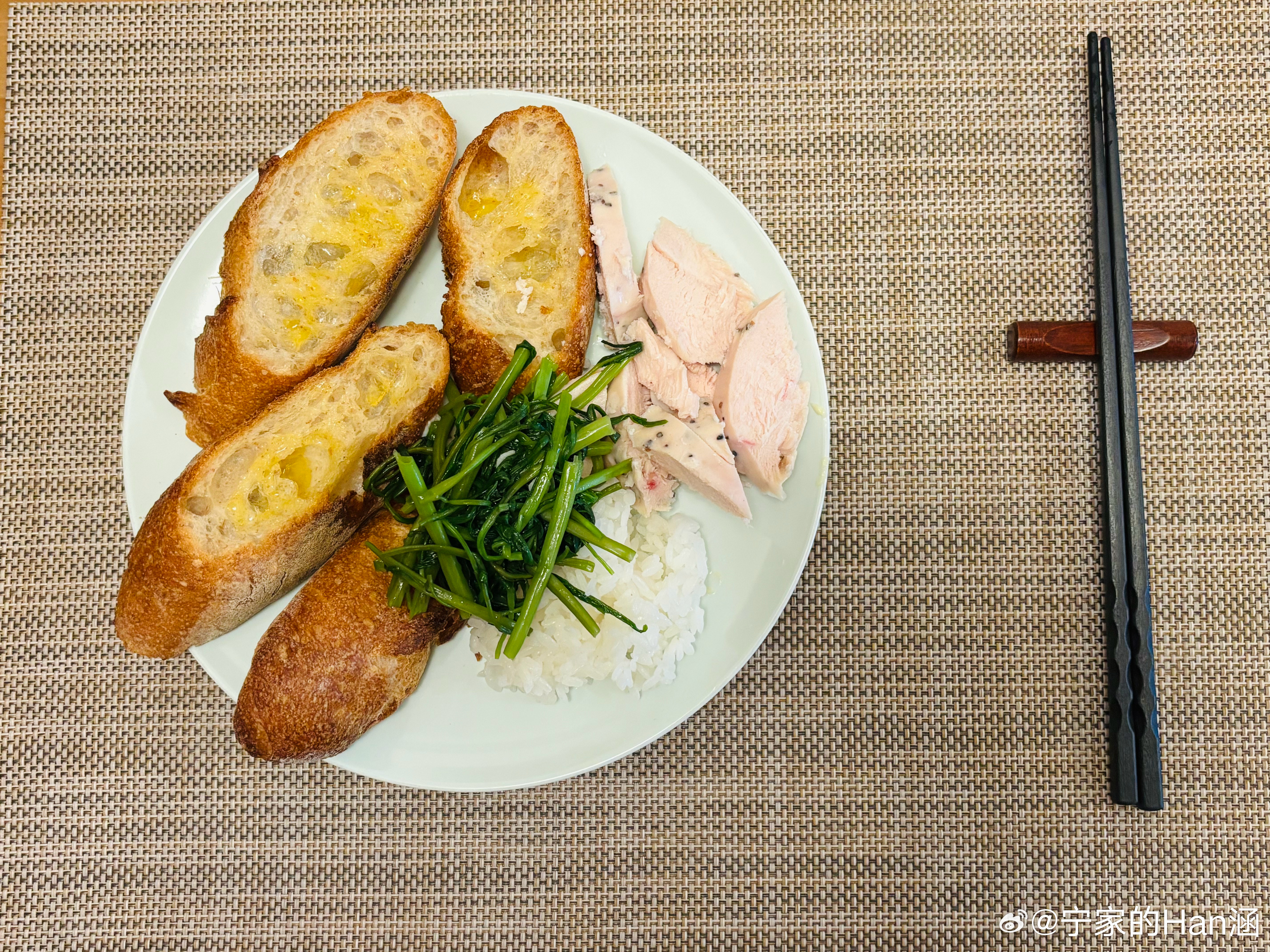 算不算一种中西合并面包控🥖真的可以每餐吃面包最近这娃破到一个不行关键时刻总不给