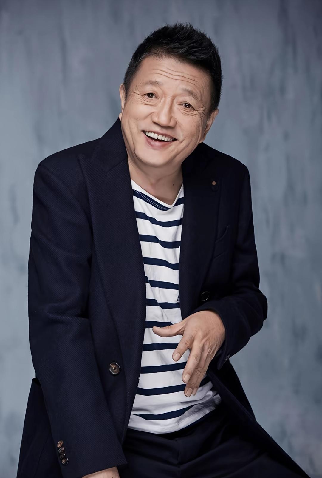 单说秦焰这个名字你可能感觉比较陌生，要说他参演过这几部影视剧，你对他那就太熟悉了