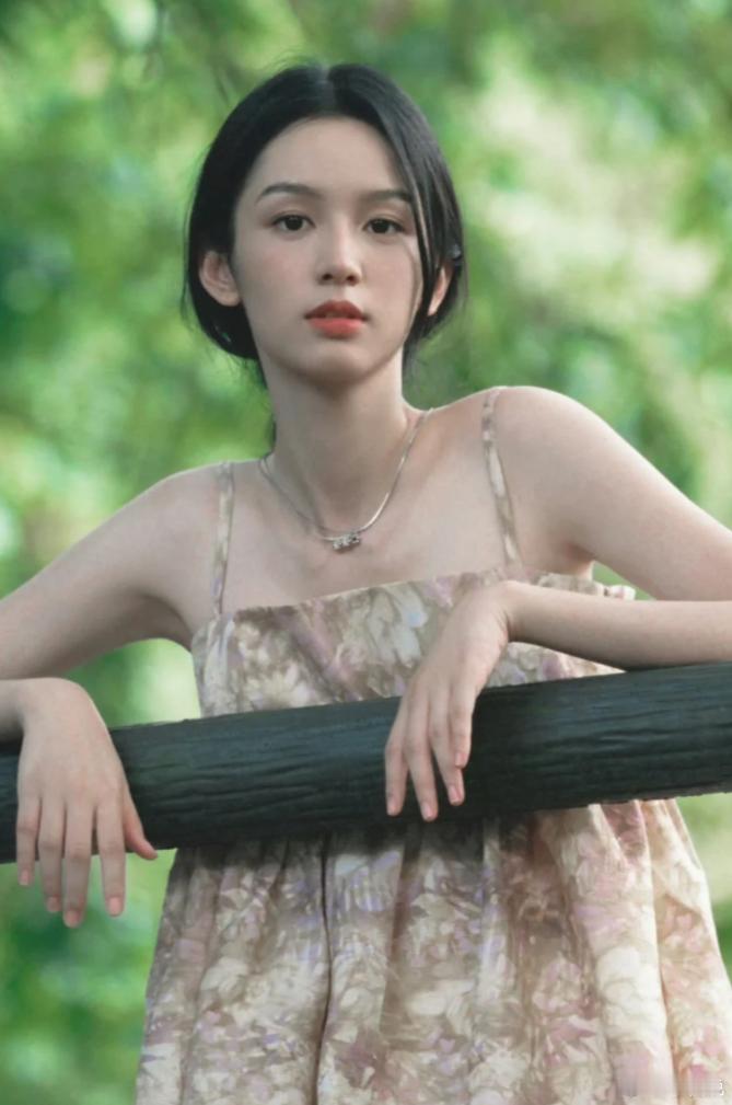为什么内娱颜值高的周也宋威龙张凌赫林一，最近都没爆剧，反而上啥扑啥 ​​​