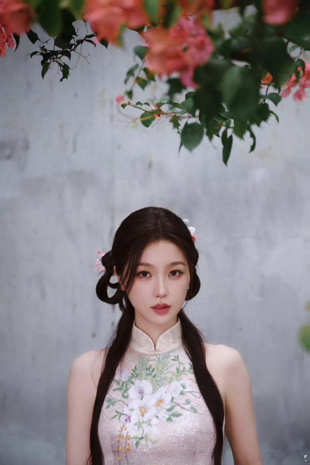 🐟虞书欣双轨  🐟虞书欣姜暮 “晚霞洒遍鲜花 都不如你这朵玫瑰惹人喜爱”𝒯