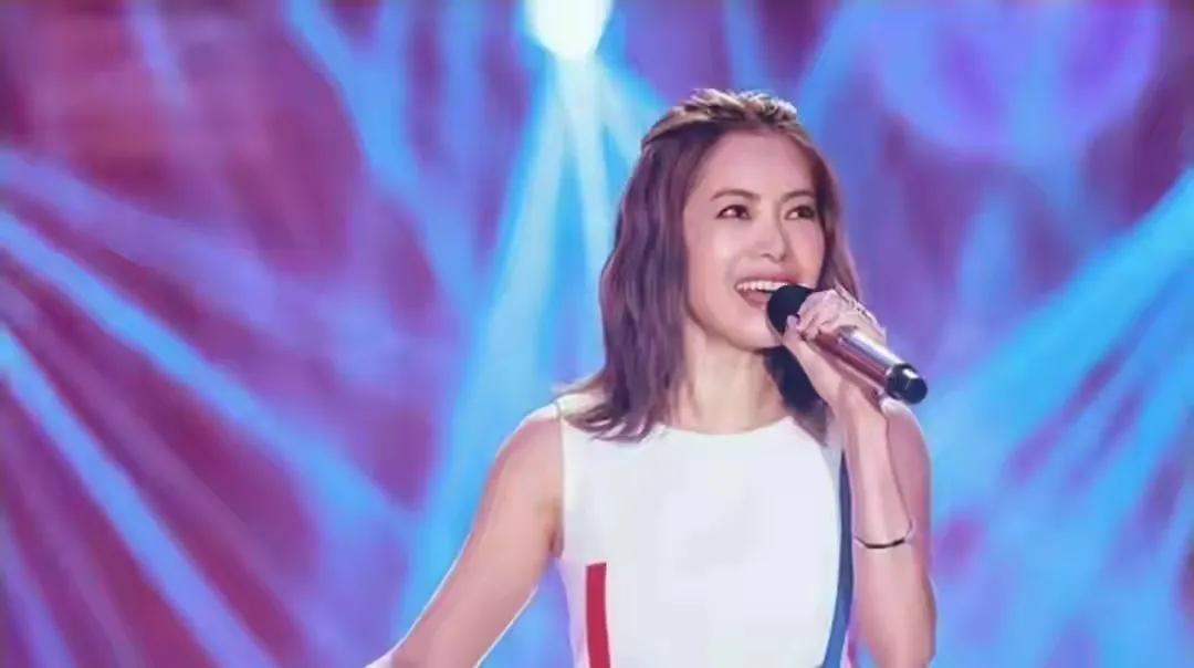 徐怀钰不可能翻红了，她糊了这么多年都是有原因的！

徐怀钰参加浪姐，这么好的机会