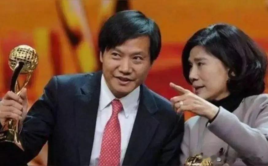 十亿赌局沦为终身遗憾，雷军直言随口玩笑酿成多年舆论困局
 
商界流传多年的十亿营