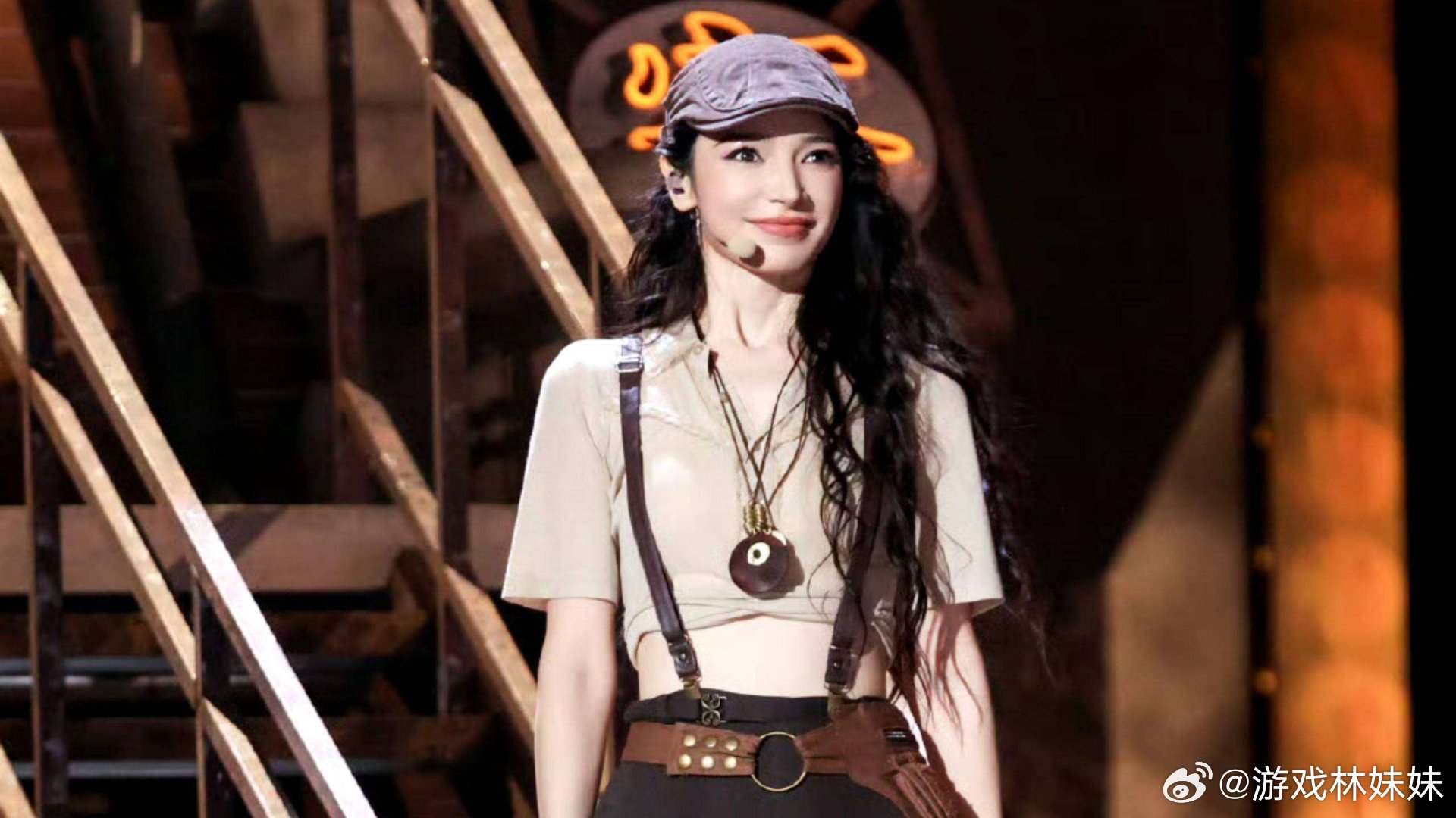 代斯 我再也不唱歌了大胆开唱过后自我调侃，代斯直言从此不再登台唱歌。坦然直面表现