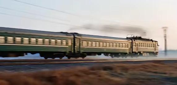 俄媒爆大动作：中俄同日官宣开行对朝列车！专家直言：这绝非简单的运输复苏，而是重塑