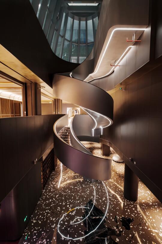 Zve10拍照不如手机？👉🏻请左滑验证❗