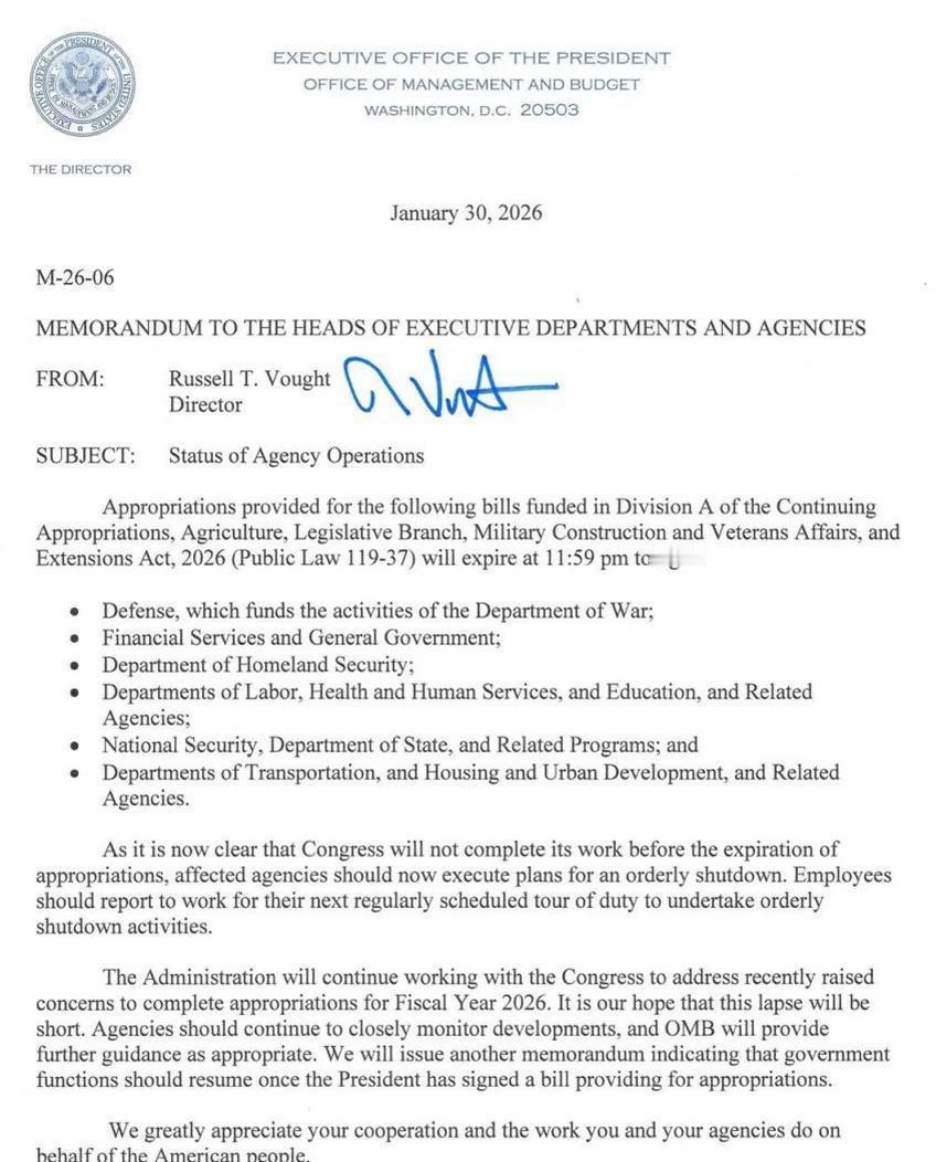 突发｜美国政府正式停摆
白宫管理和预算办公室（OMB）确认，由于国会未能在截止前